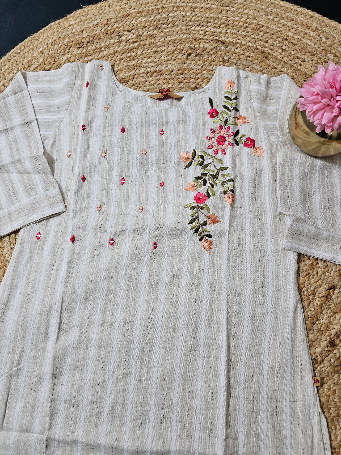 Off white thread work kurti